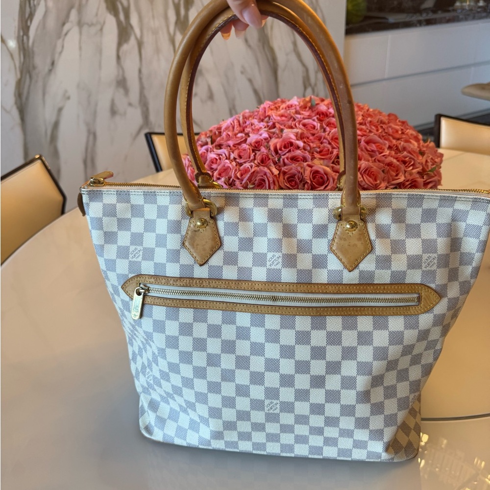 Louis Vuitton White and grey Checkered Tote